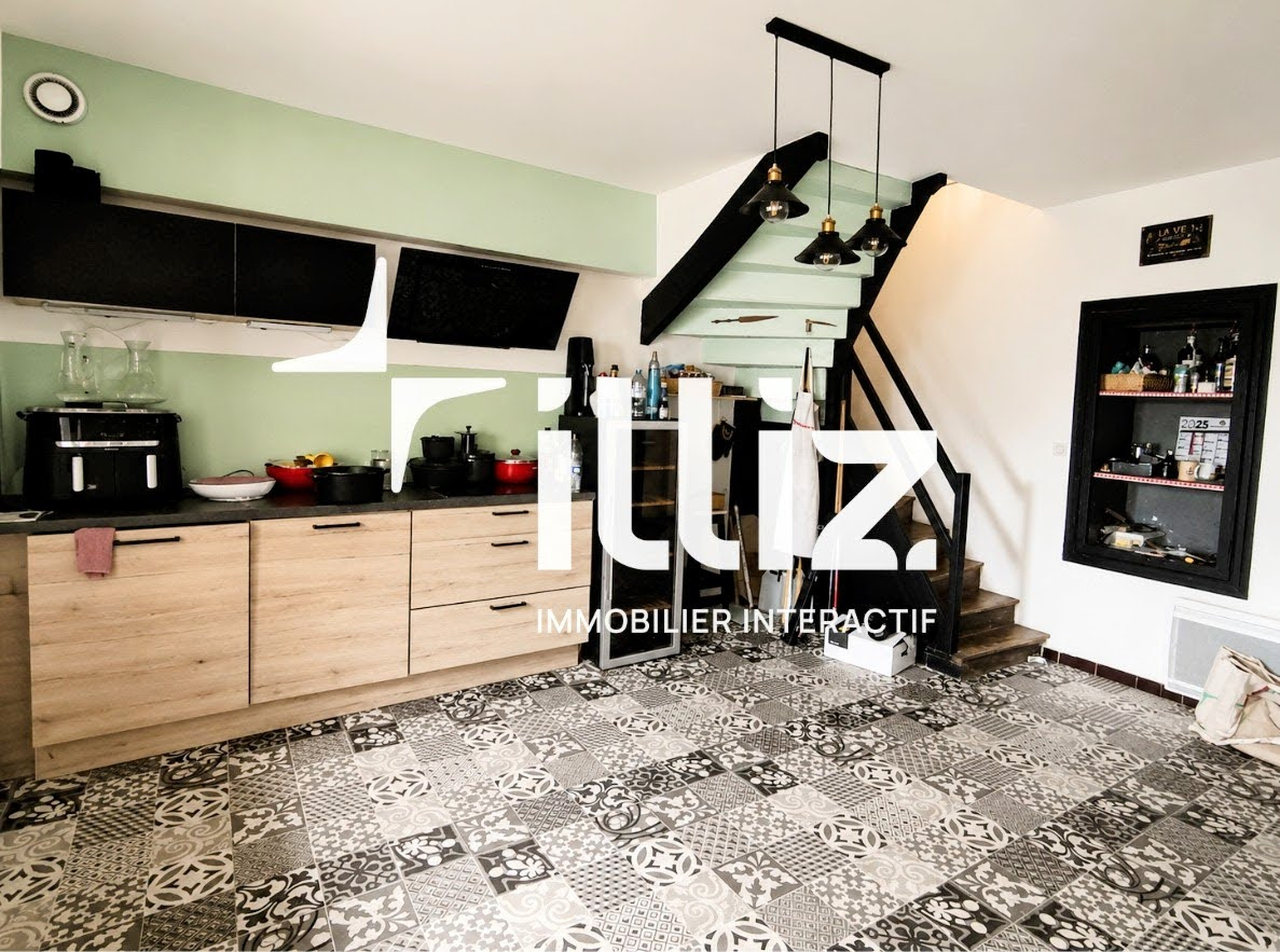 Maison de ville 84 m2 - 2 chambres - Centre Soubise